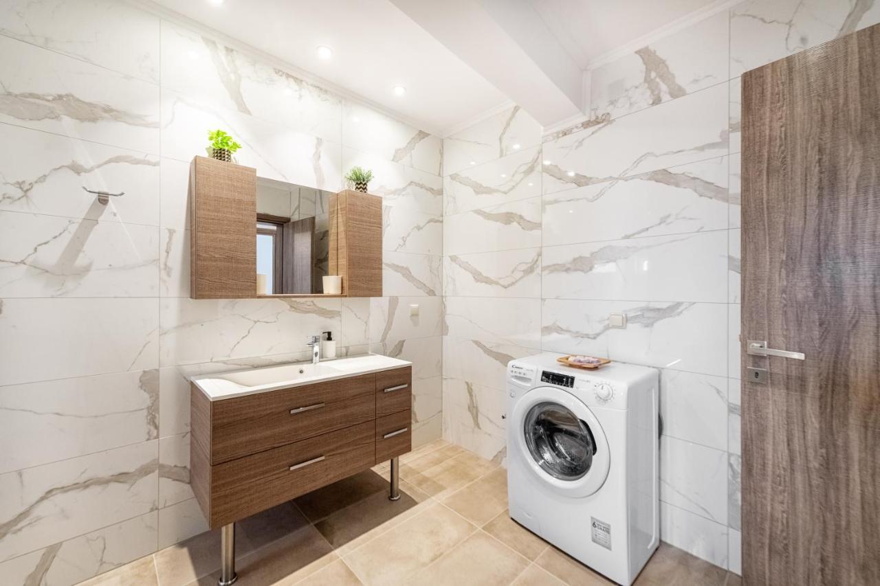 4You Luxury Apartments By Keyplanner Moraḯtika Ngoại thất bức ảnh
